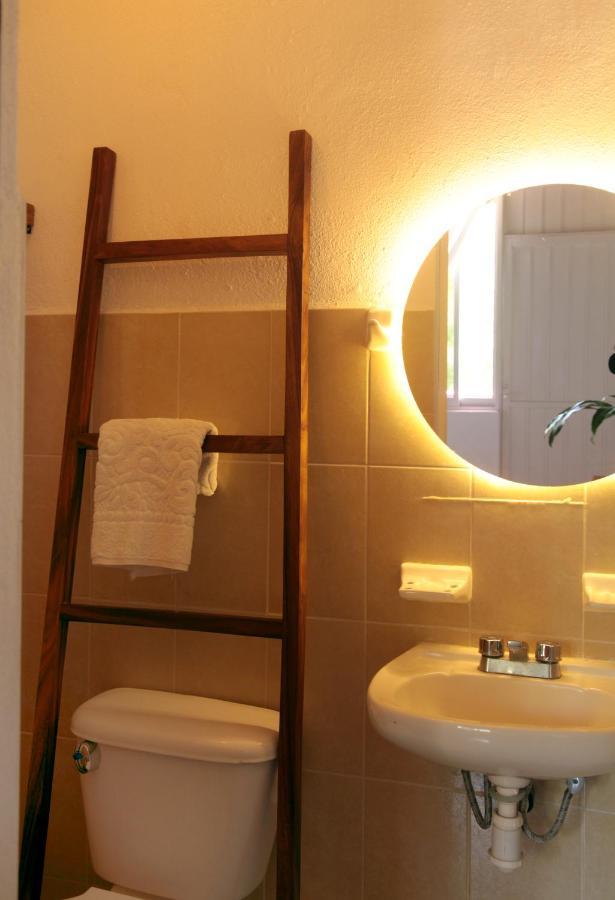 Hotel San Martin La Punta Пуэрто-Эскондидо Экстерьер фото